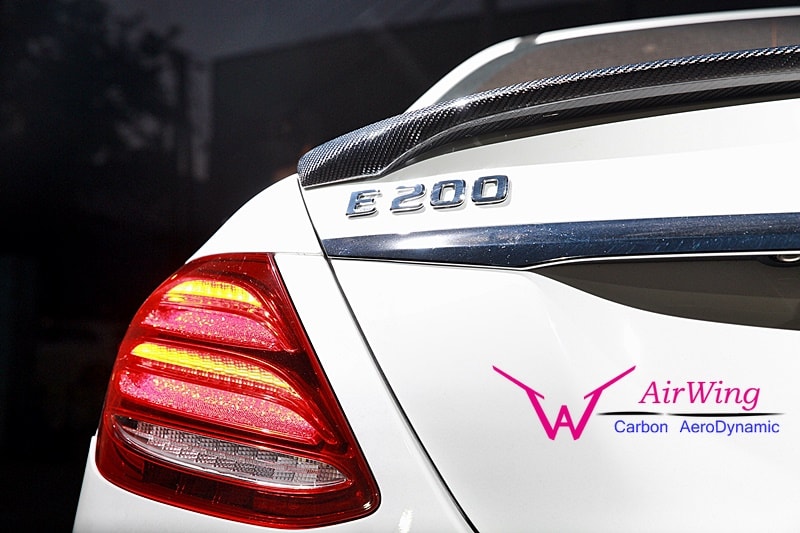 W213 - Future-Design style Carbon Trunk Spoiler 05